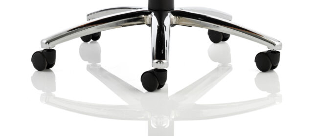 classic executive office chair with arms