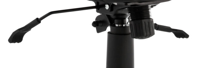 classic executive office chair with arms