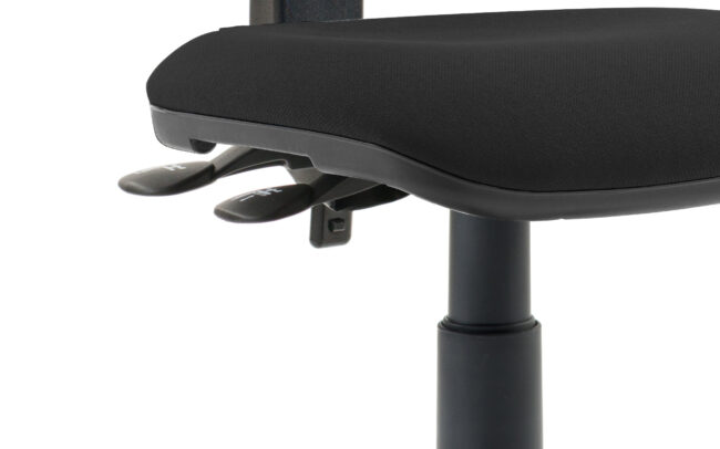 luna plus ii lever task operator chair