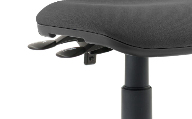 luna plus ii lever task operator chair
