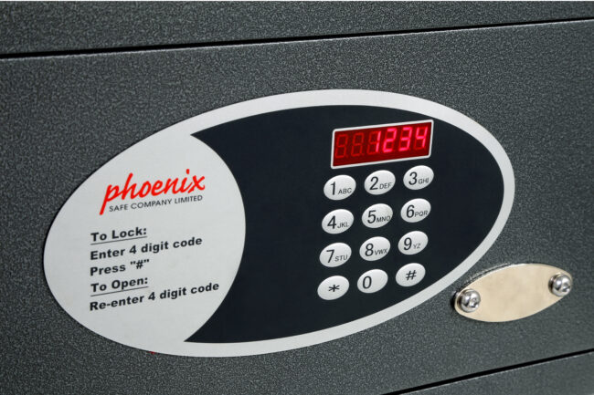 phoenix dione hotel security safe