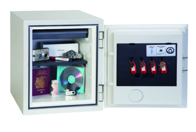 phoenix titan fire & security safe