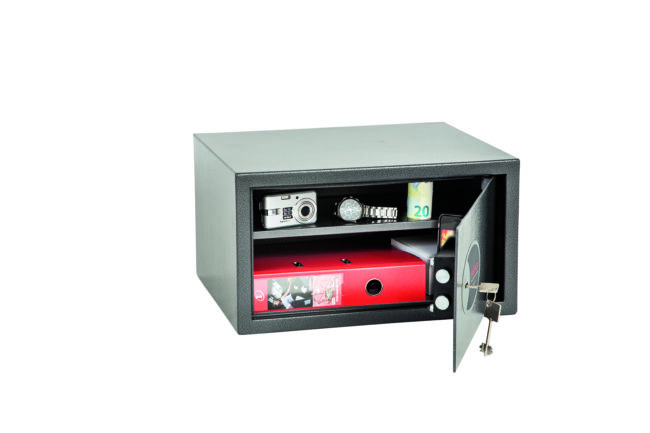 phoenix vela home & office security safe